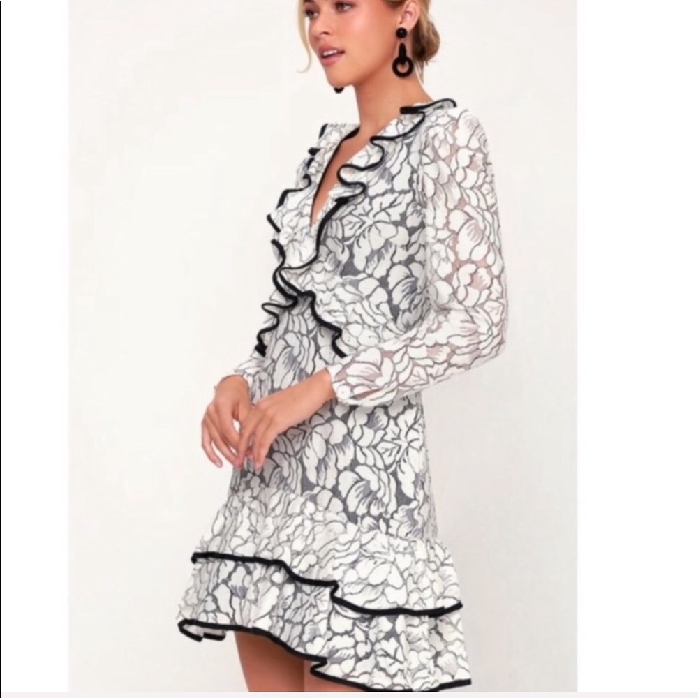 NWT Keepsake the Label Encore Lace Mini Dress